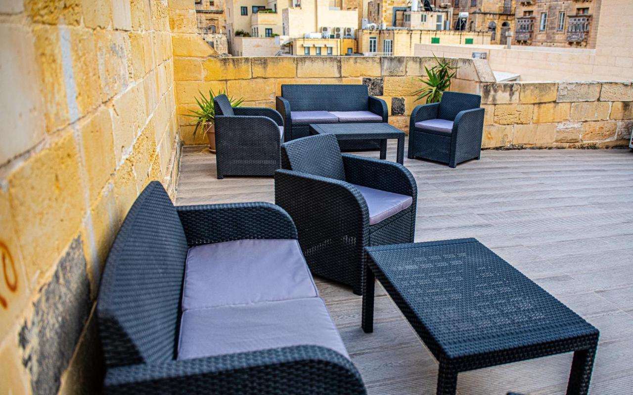 Coral Apartment Valletta Buitenkant foto
