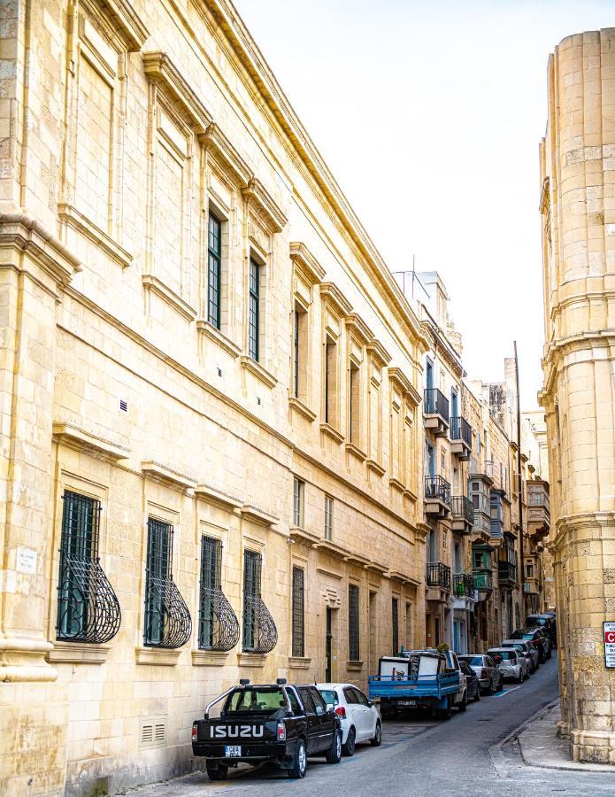 Coral Apartment Valletta Buitenkant foto
