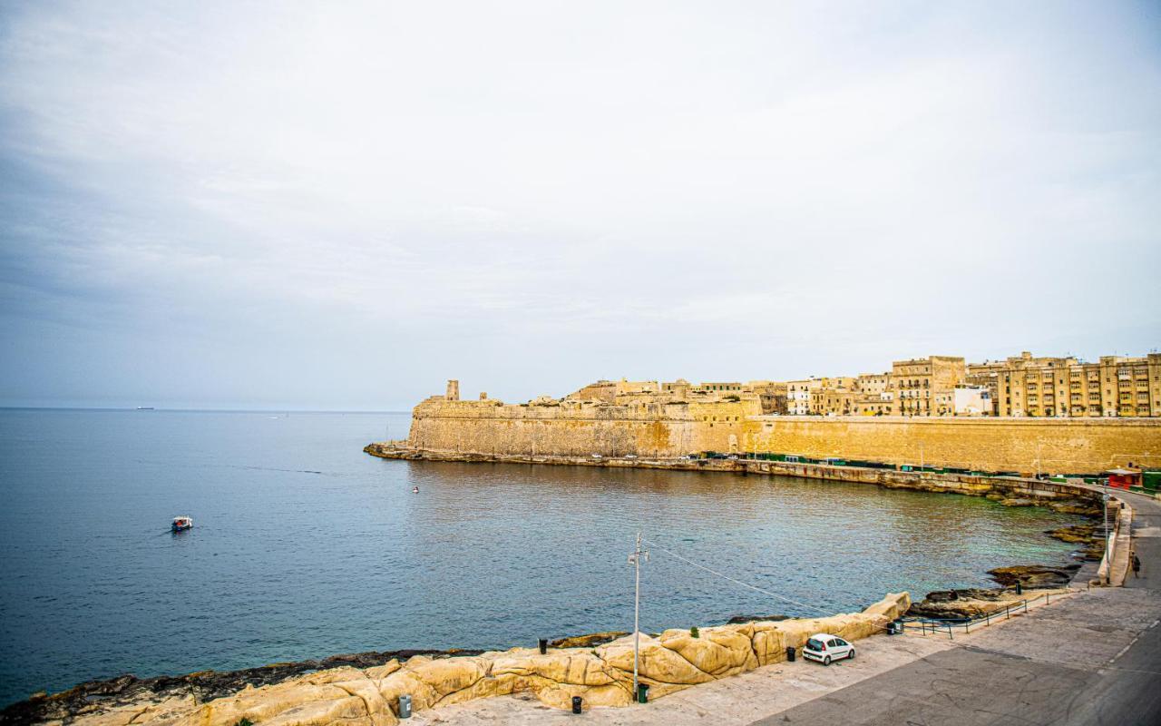 Coral Apartment Valletta Buitenkant foto