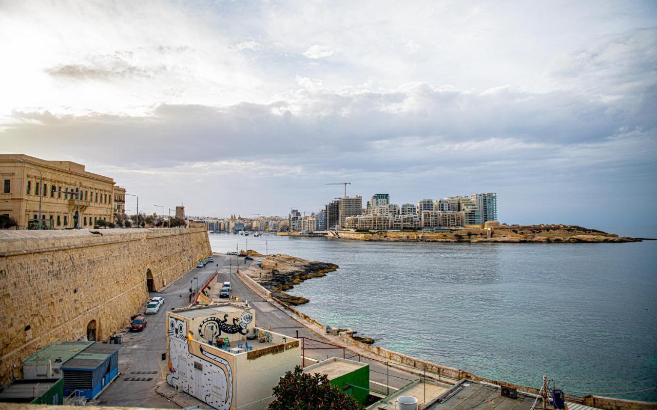 Coral Apartment Valletta Buitenkant foto