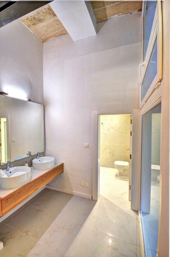 Coral Apartment Valletta Buitenkant foto