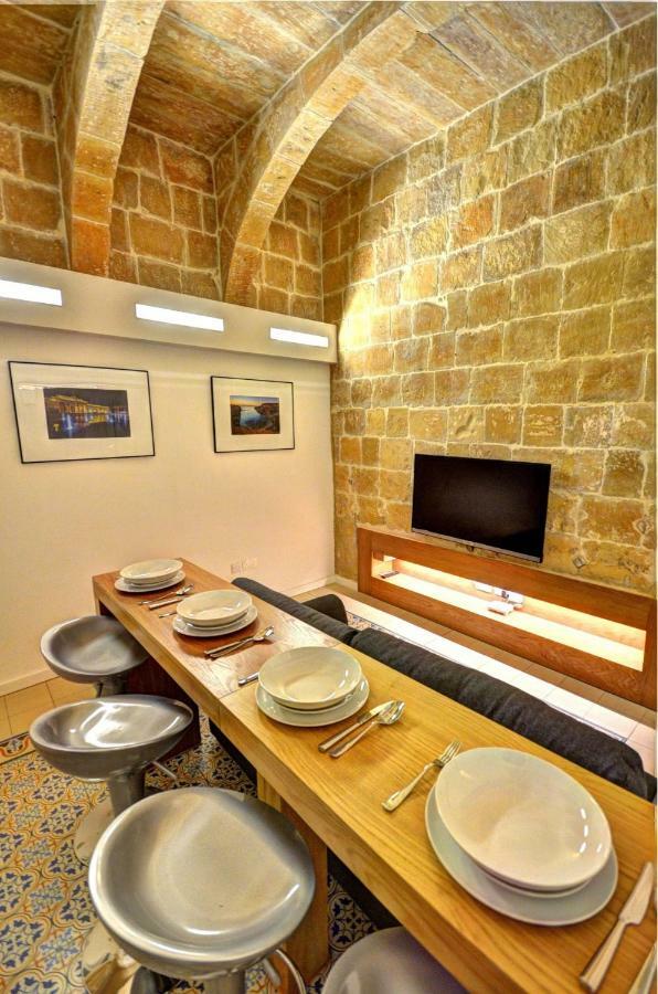 Coral Apartment Valletta Buitenkant foto