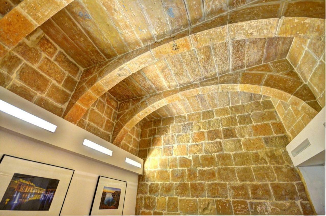 Coral Apartment Valletta Buitenkant foto